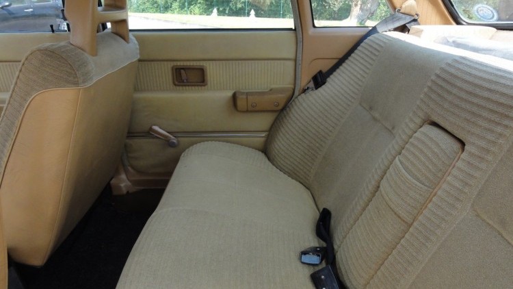 Volvo 244 2.1 GL Cl&aacute;ssico