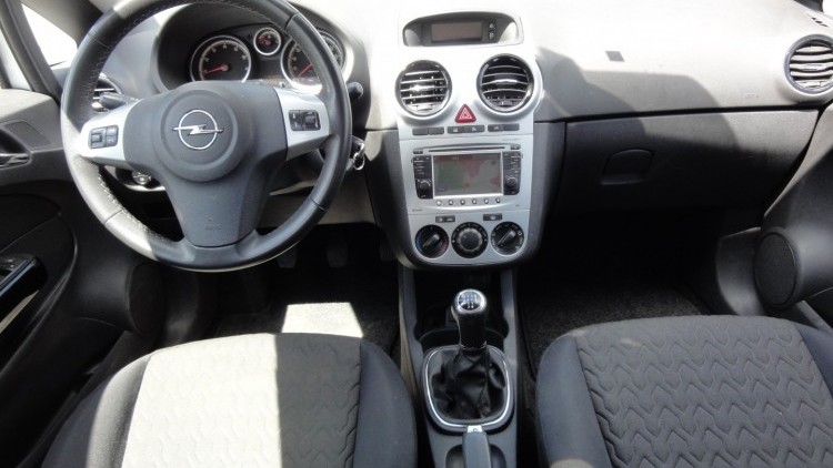 Opel Corsa 1.2