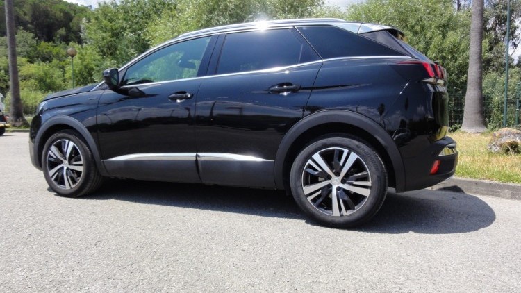 Peugeot 3008 2.0 Blue Hdi GTLine Autom&aacute;tico