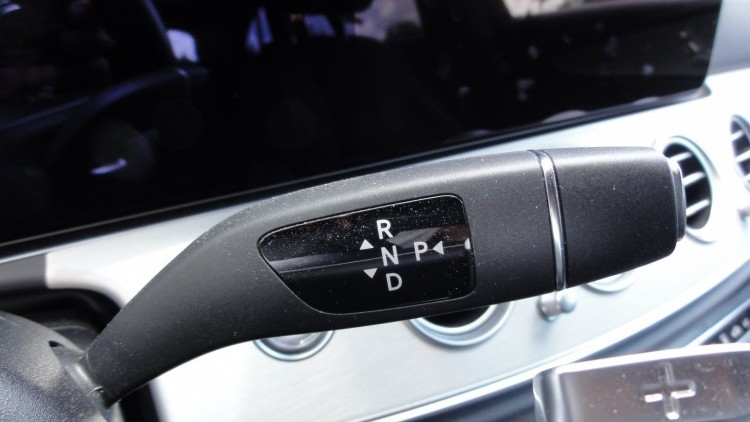 Mercedes-Benz Classe E 300 de 9 G-Tronic AMG