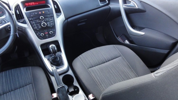 Opel Astra 1.6 cdti