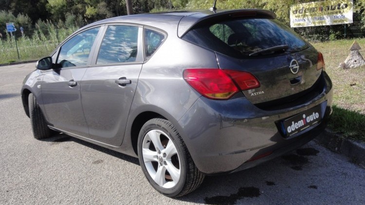 Opel Astra 1.6 cdti