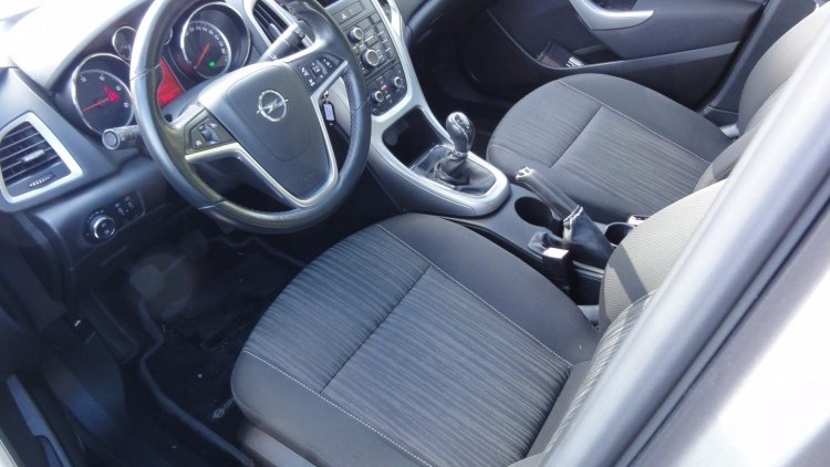 Opel Astra 1.6 cdti